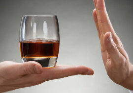 Nie są podatni na alkoholizm: astrolog nazwał najbardziej wytrwałych