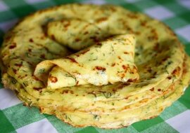 Cienkie naleśniki z cukinii: idealny letni przepis