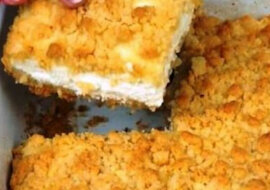 Wspaniałe „Ciasto królewskie” z nadzieniem twarogowym