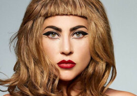 Lady Gaga w niesamowitym stroju na premierze filmu przykuła do siebie całą uwagę