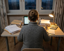 Przez 15 lat robiłam za darmo księgowość w firmie szwagra. Kiedy powiedziałam, że chcę za to pieniądze, usłyszałam: "Ale przecież to rodzina". Na następne święta nie dostałam zaproszenia