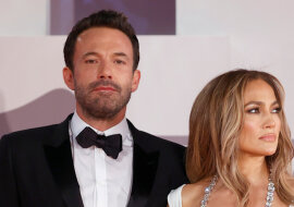 Kosztownie: Jennifer Lopez pokazuje jaką miała sukienkę, gdy brała ślub z Benem Affleckiem
