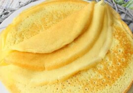 Delikatne i mięciutki naleśniki na majonezie. O wiele dłużej zachowują świeżość