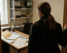 Po śmierci ojca okazało się, że dom jest obciążony hipoteką, o której nikt nie wiedział. Spadek przyjęliśmy wprost - bez sprawdzenia. Teraz z siostrą spłacamy kredyt, który tata wziął na remont domu swojej nowej partnerki