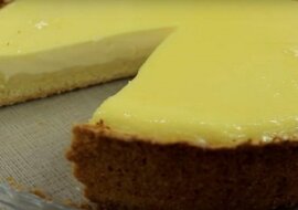 Prosty śmietanowiec waniliowy z piekarnika. Podbiją podniebienie nawet najbardziej wybrednych smakoszy