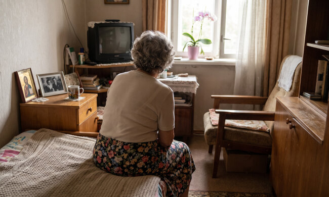 Siostra namówiła mamę na generalny remont mieszkania i wzięła ją do siebie "na czas prac". Minęły dwa lata. U mamy mieszka teraz córka siostry z narzeczonym. Mama co niedzielę pyta mnie, kiedy oni wreszcie skończą tę łazienkę