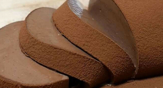 Magiczny czekoladowy mus-rolada – smakołyk, którego jeszcze nie próbowałeś