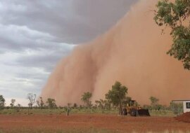 Burza piaskowa objęła cały stan w Australii: epickie zdjęcia