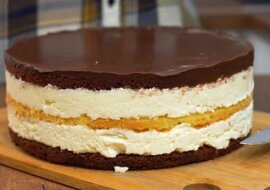 Tort „Ptasie mleczko” z kremem z semoliny. Miękki i delikatny