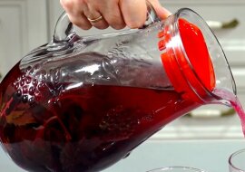 Nie gotuję już kompotów. Oto nowy napój. Prosty i bardzo smaczny