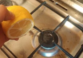 Jak wyczyścić brudną kuchenkę - bardzo skuteczny i niedrogi sposób