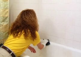 Doskonale wyczyściłam wannę za pomocą środka, który jest zawsze pod ręką