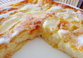 Ciasto z jabłkami: szybki i delikatny wypiek