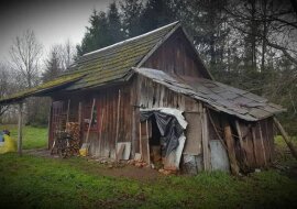 Mieli zawieźć samotnej staruszce tylko kilka niezbędnych rzeczy. W 6 dni przebudowali prawdziwą ruinę w normalny dom