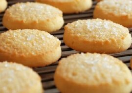 Szybkie i proste do wykonania kruche ciasteczka budyniowe
