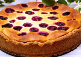 Bierzemy trochę sera i garść jagód. Idealne połączenie