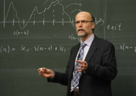 Trwa egzamin z logiki. Profesor: na pokładzie jest 500 cegieł. Z samolotu wypadła jedna cegła. Ile cegieł zostało na pokładzie?