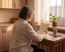 Brat opiekował się mamą przez ostatnie cztery lata, chodził do niej codziennie, gotował, woził po lekarzach. W testamencie mama przepisała mieszkanie na mnie