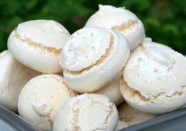 Beza w kuchence mikrofalowej