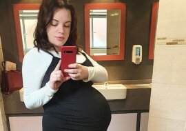 Kobieta urodziła identyczne trojaczki. Nawet sama ich nie rozróżnia