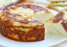 Przepis na zapiekankę twarogową z białą czekoladą