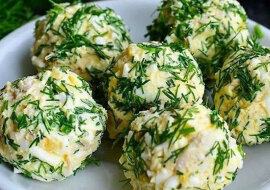 Bardzo smaczne kulki z kurczaka z najprostszych produktów