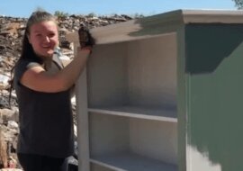Matka znalazła na złomowisku doskonałe meble, które zabrała do domu by urządzić pokój dziecięcy