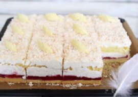 Najprawdopodobniej to najlepsze ciasto na świecie. Łabędzi puch to idealne ciasto na komunię