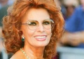 Fani Sophii Loren są zmartwieni z powodu zdjęcia aktorki na wózku inwalidzkim