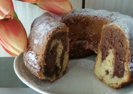 Puszysta babka na kefirze lub jogurcie. Proste przygotowanie