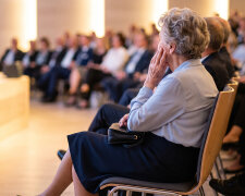 Babcia powtarzała, że jej "szkoły zjadła wojna z życiem". Na maturze z polskiego trafił mi się temat: osoba, która nauczyła cię najwięcej. Napisałam o niej. Wczoraj komisja czytała moją pracę na wojewódzkiej gali