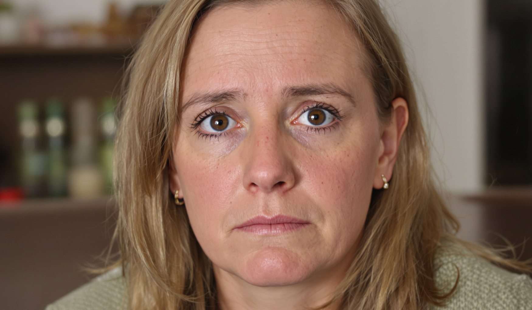 Po śmierci mamy sąsiadka oddała mi jej pamiętnik: "Prosiła, żebym ci go dała, jeżeli kiedykolwiek tu wrócisz"