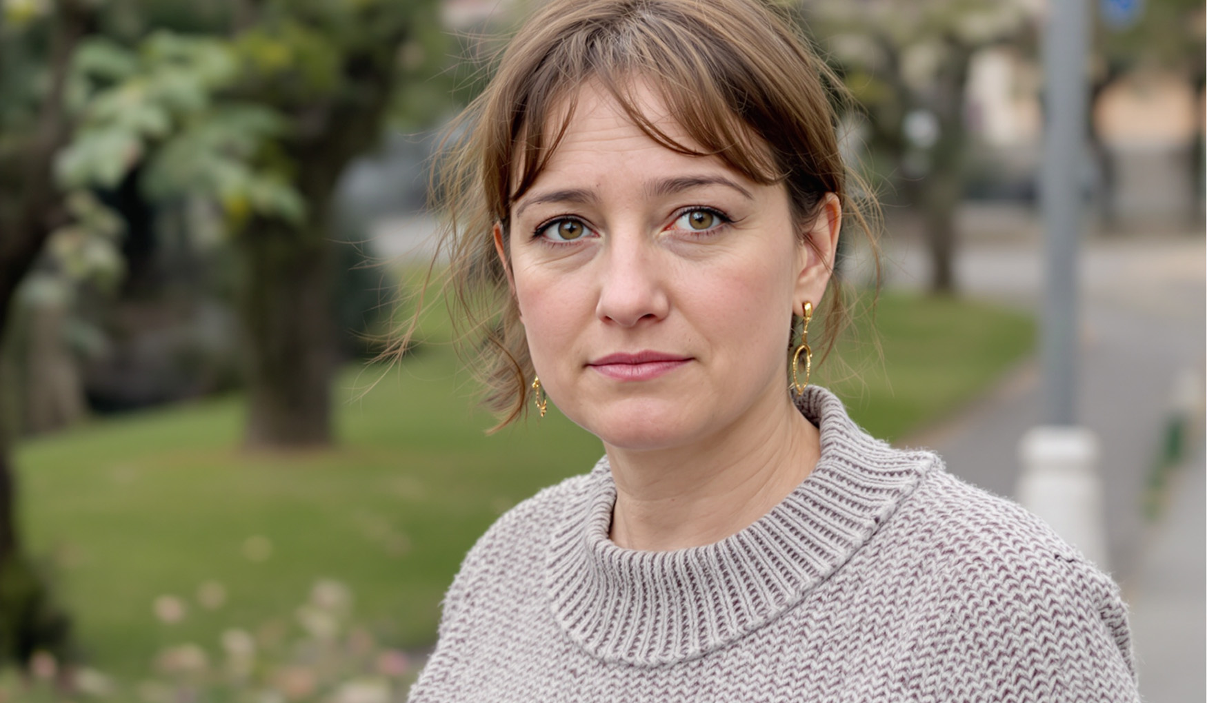 Mąż wyjechał w delegację i nie wrócił. Po tygodniu przysłał SMS, iż zaczyna nowe życie